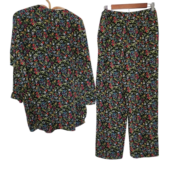 Vintage wild flowers Silky pajama set - Picture 2 of 10